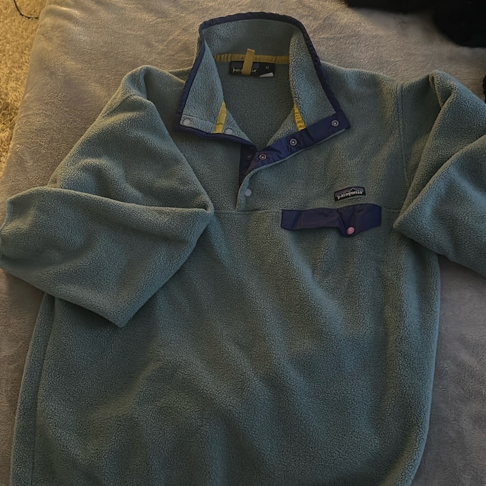 Patagonia pullover